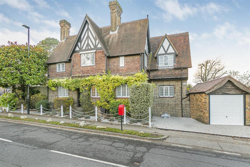 Main image of property: Camlet Way, Hadley Wood