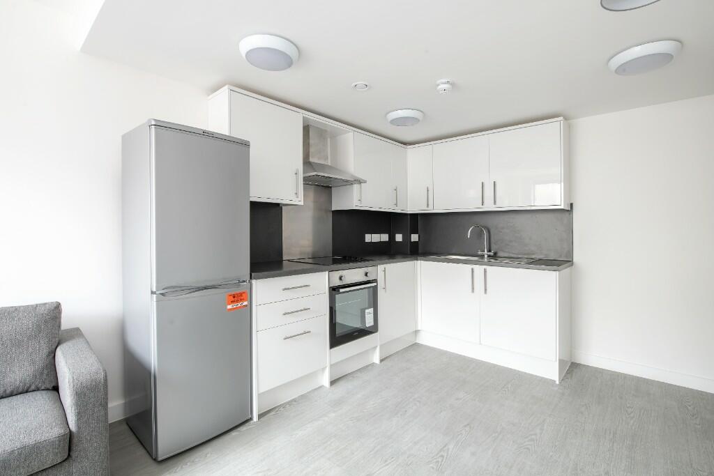 Additional property image - The Wheel House, Lower Bristol Road, Bath, Somerset, BA2