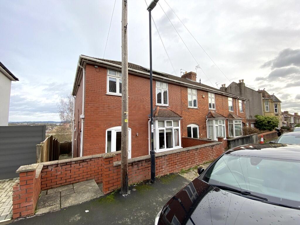 Main image of property: Queens Road, Bristol, BS4