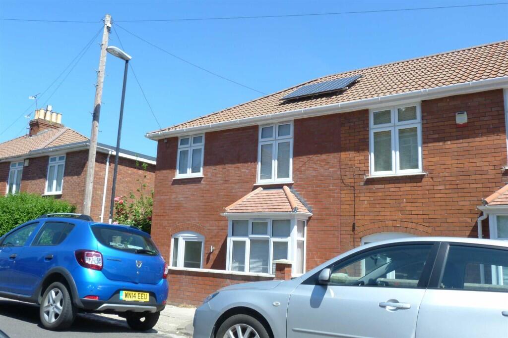 Main image of property: Queens Road, Bristol, BS4
