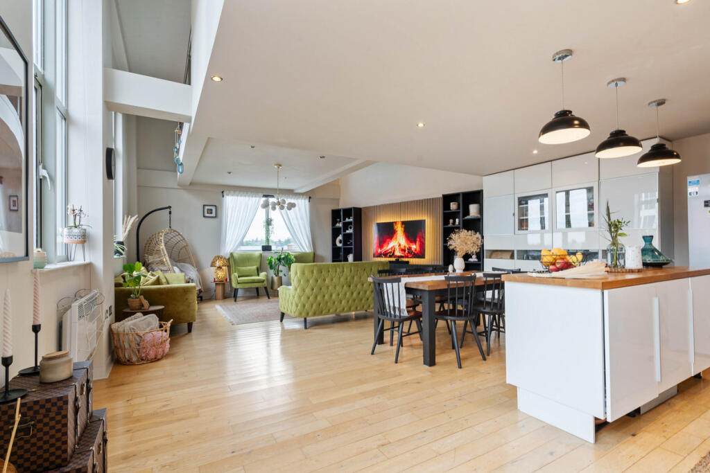 Main image of property: Wimbledon Street, Leicester, LE1 1