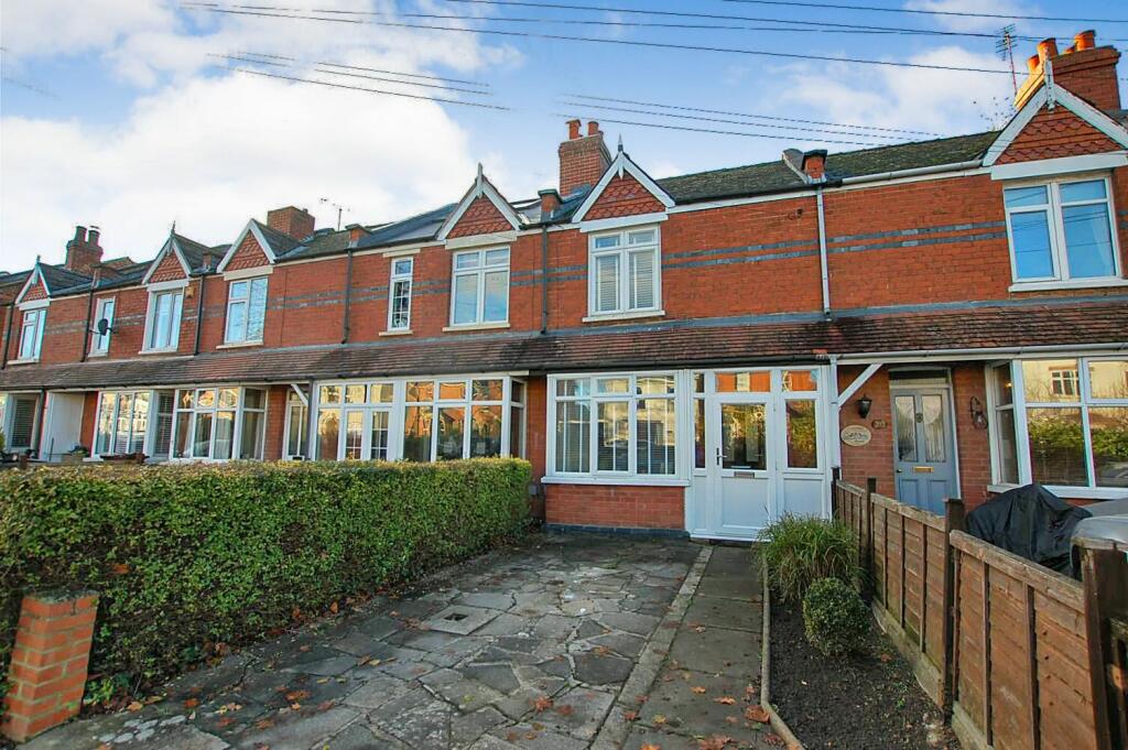 Main image of property: Old Bath Road, Cheltenham, GL53 9EF