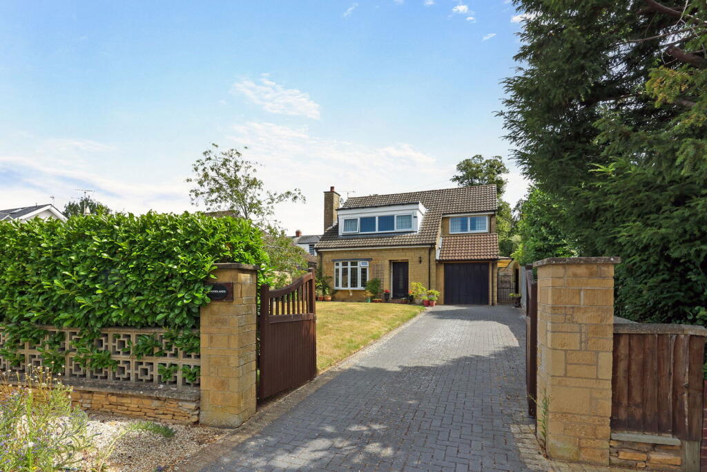 Main image of property: Charlton Drive,Charlton Kings,Cheltenham,GL53 8ES