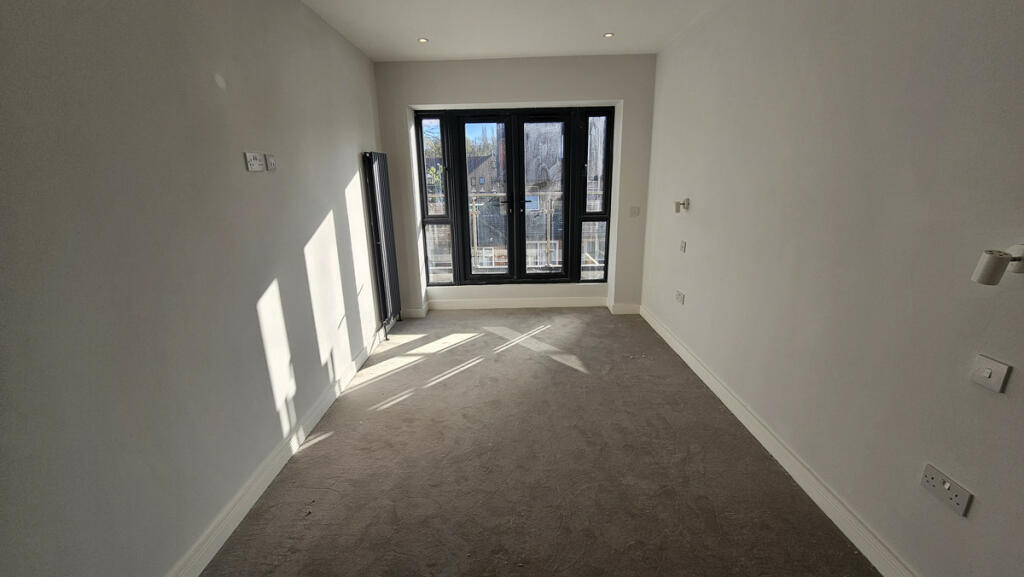 Additional property image - Purley Rise, Purley, CR8 3