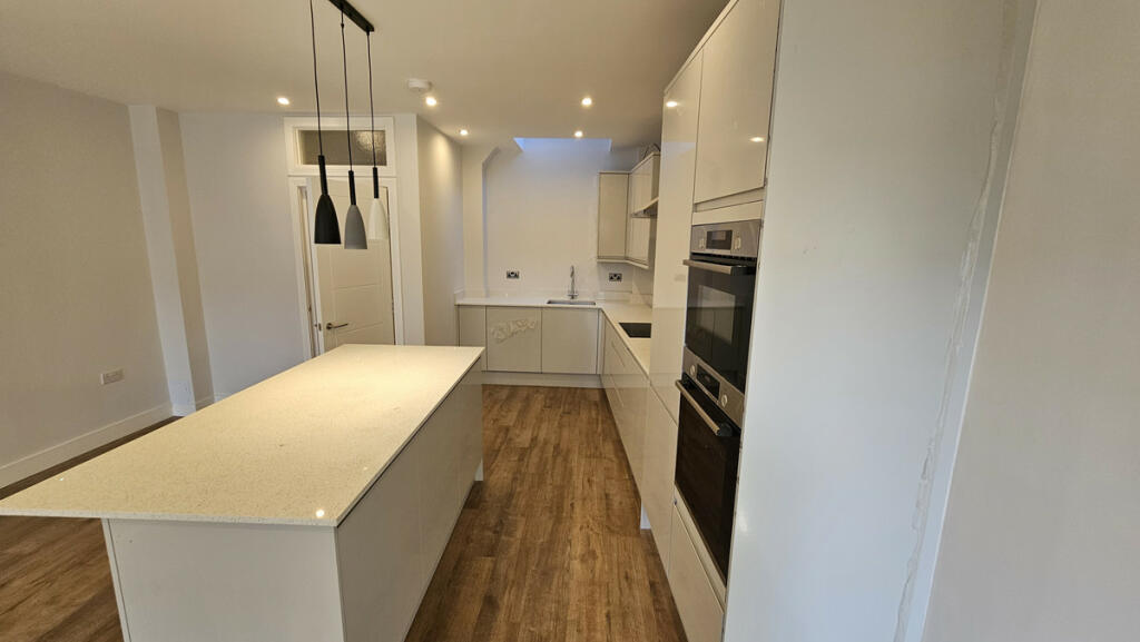 Additional property image - Purley Rise, Purley, CR8 3