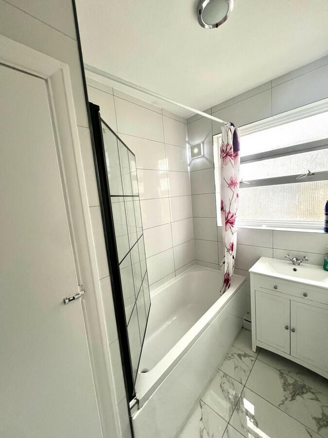 Additional property image - Queen Anne Avenue, Bromley, BR2 0