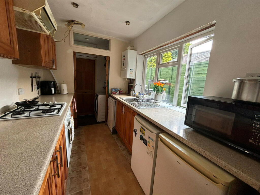 Additional property image - Bynes Road, London, CR2 0