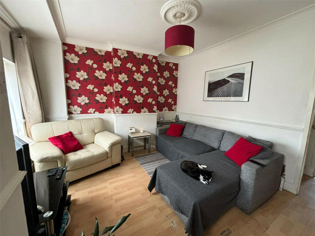 Additional property image - Bynes Road, London, CR2 0