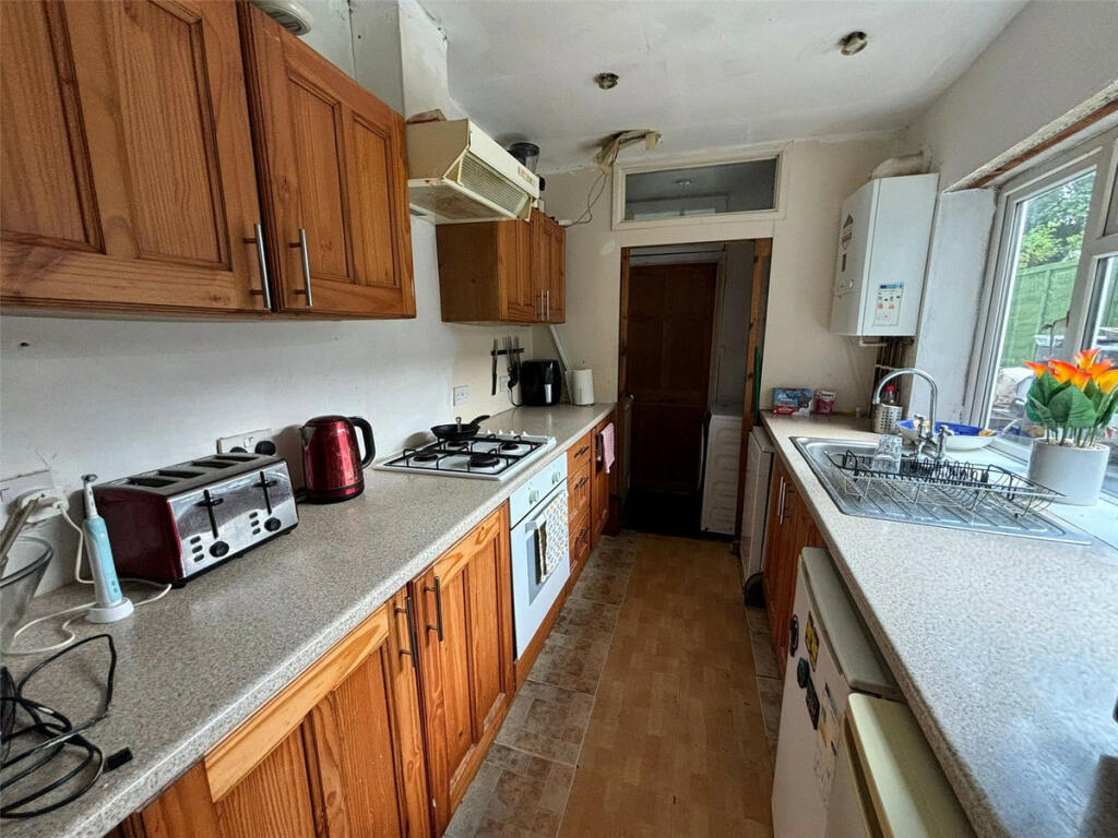 Additional property image - Bynes Road, London, CR2 0