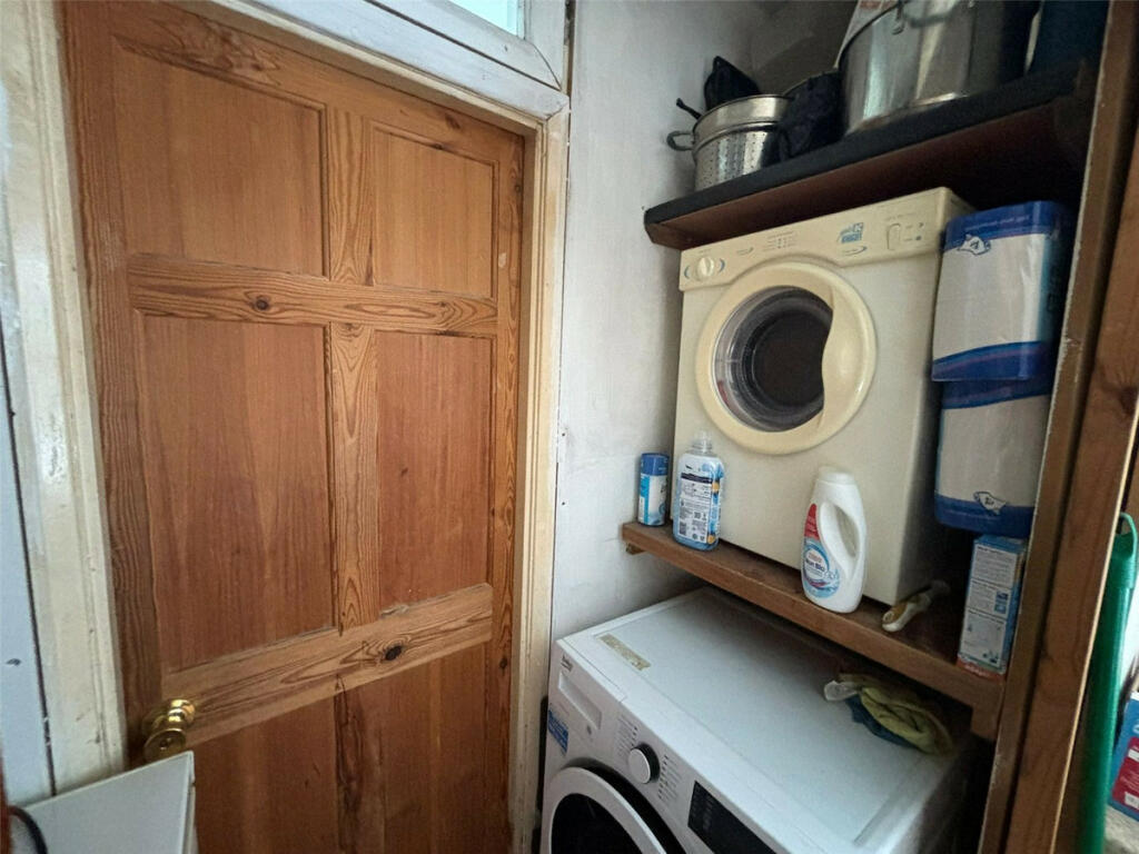 Additional property image - Bynes Road, London, CR2 0
