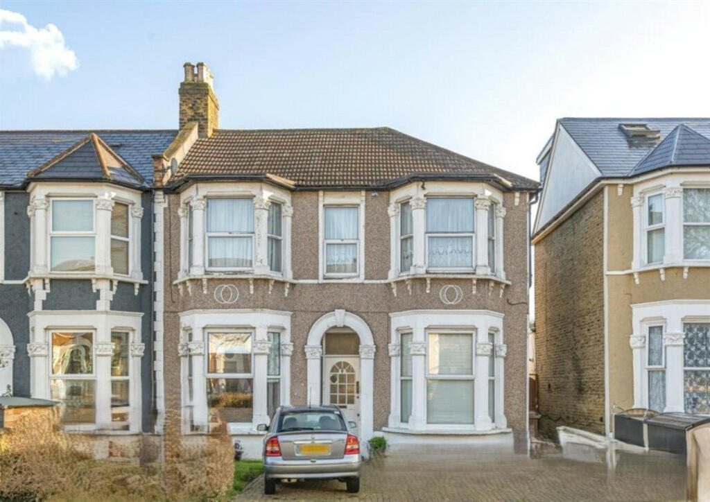 Main image of property: Broadfield Road, London, SE6 1