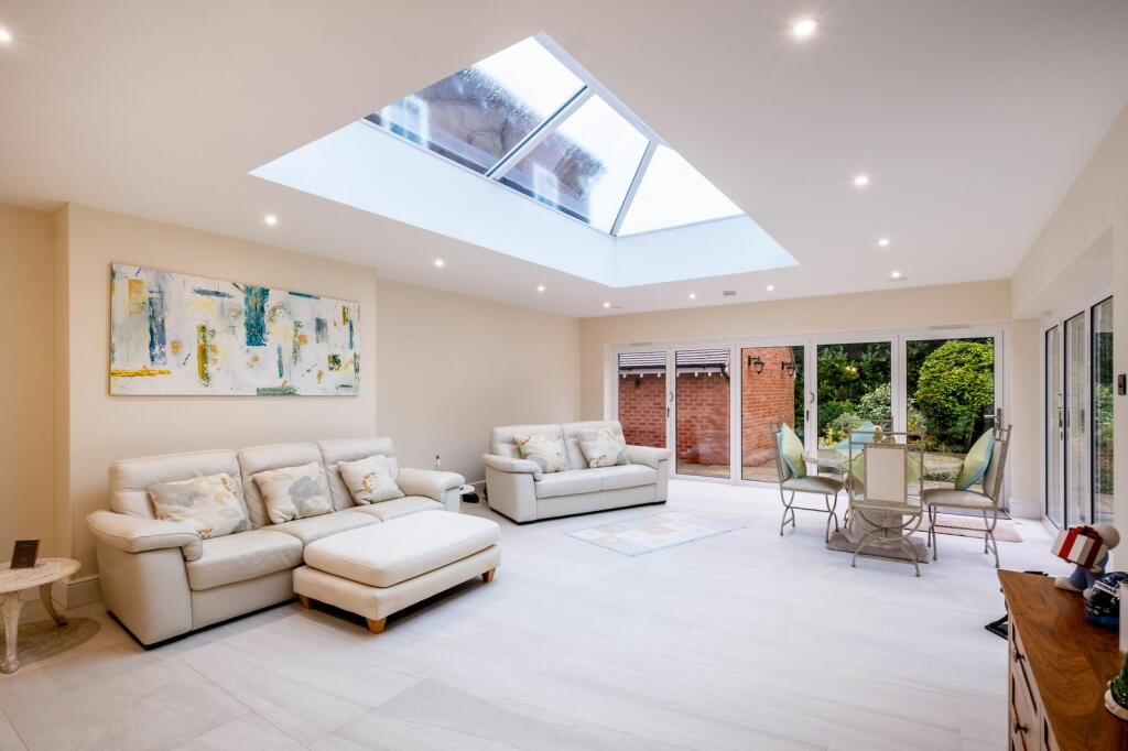 Additional property image - Hartopp Road, Four Oaks Park, Sutton Coldfield, B74 2RQ