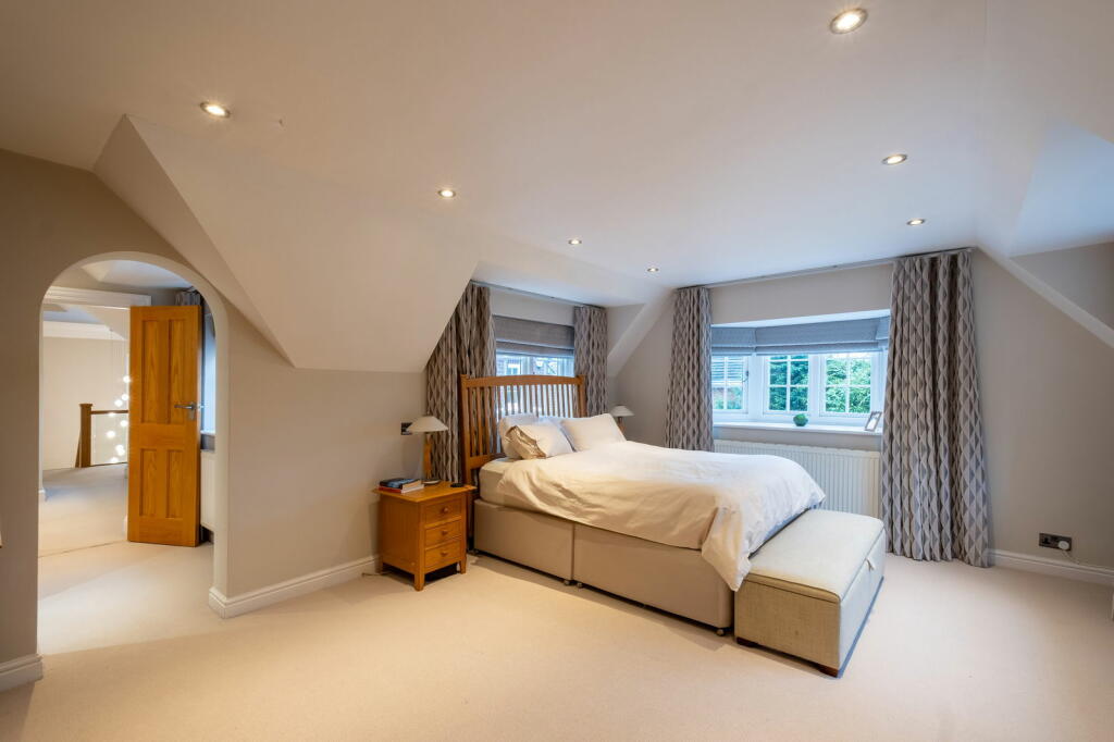 Additional property image - Hartopp Road, Four Oaks Park, Sutton Coldfield, B74 2RQ