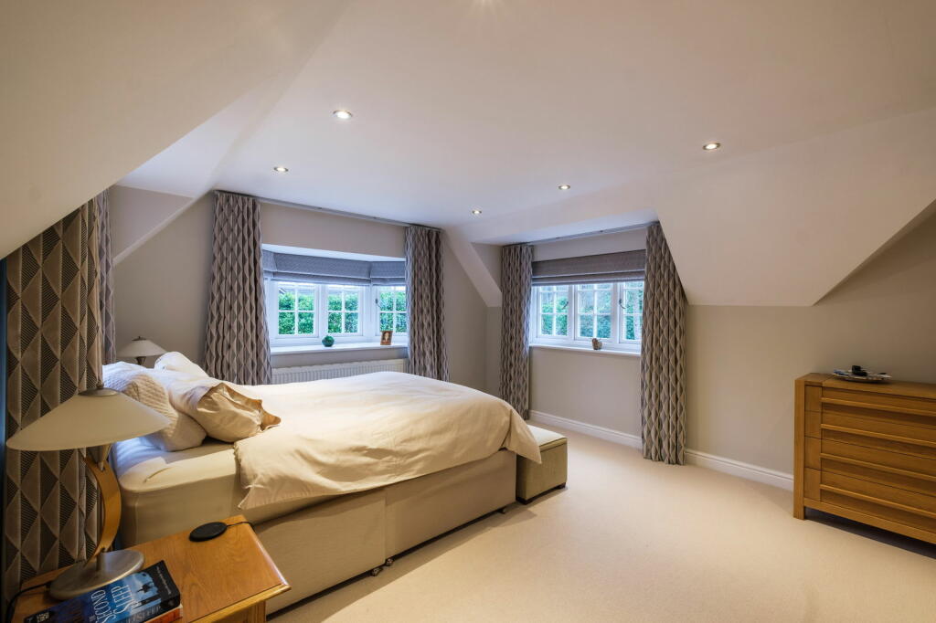 Additional property image - Hartopp Road, Four Oaks Park, Sutton Coldfield, B74 2RQ