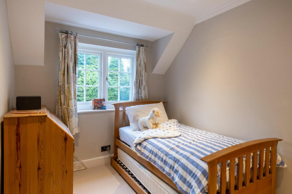 Additional property image - Hartopp Road, Four Oaks Park, Sutton Coldfield, B74 2RQ