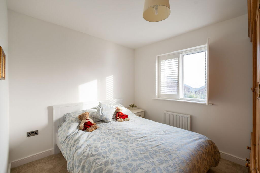 Additional property image - Thomas De Beauchamp Lane, Sutton Coldfield, B73 6DF