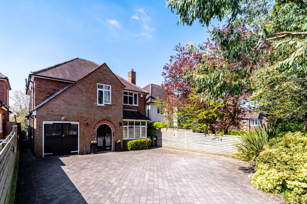 Main image of property: Hill Village Road, Four Oaks, B75 5JH