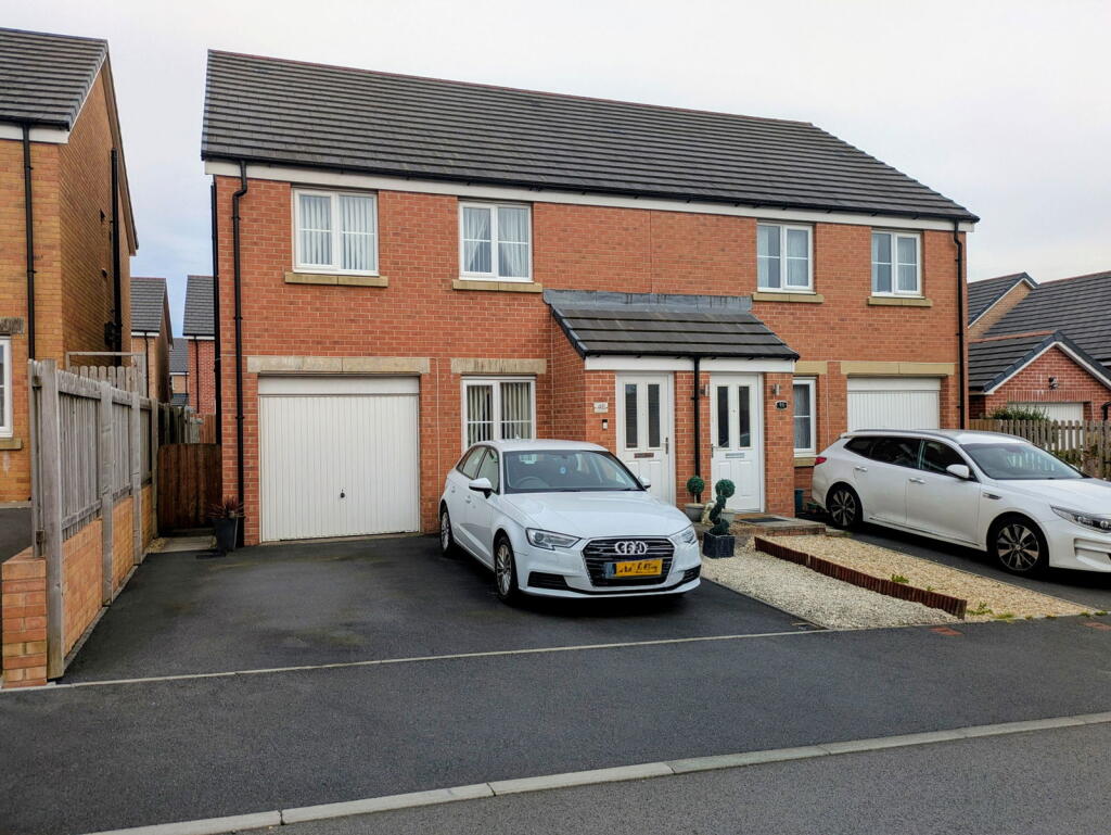 Main image of property: Heol Cae Pownd, Cefneithin, SA14 7BZ