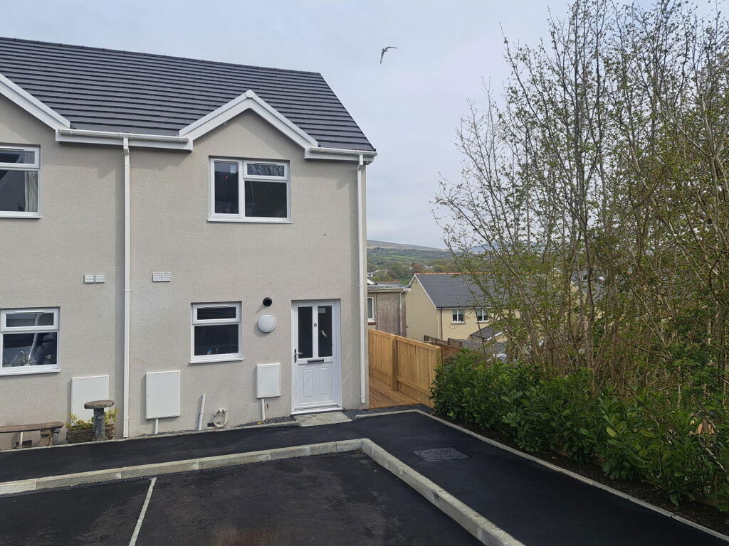 Main image of property: Clos Waun Hen Uchaf, Off Bishop Road, Garnant, Ammanford, SA18