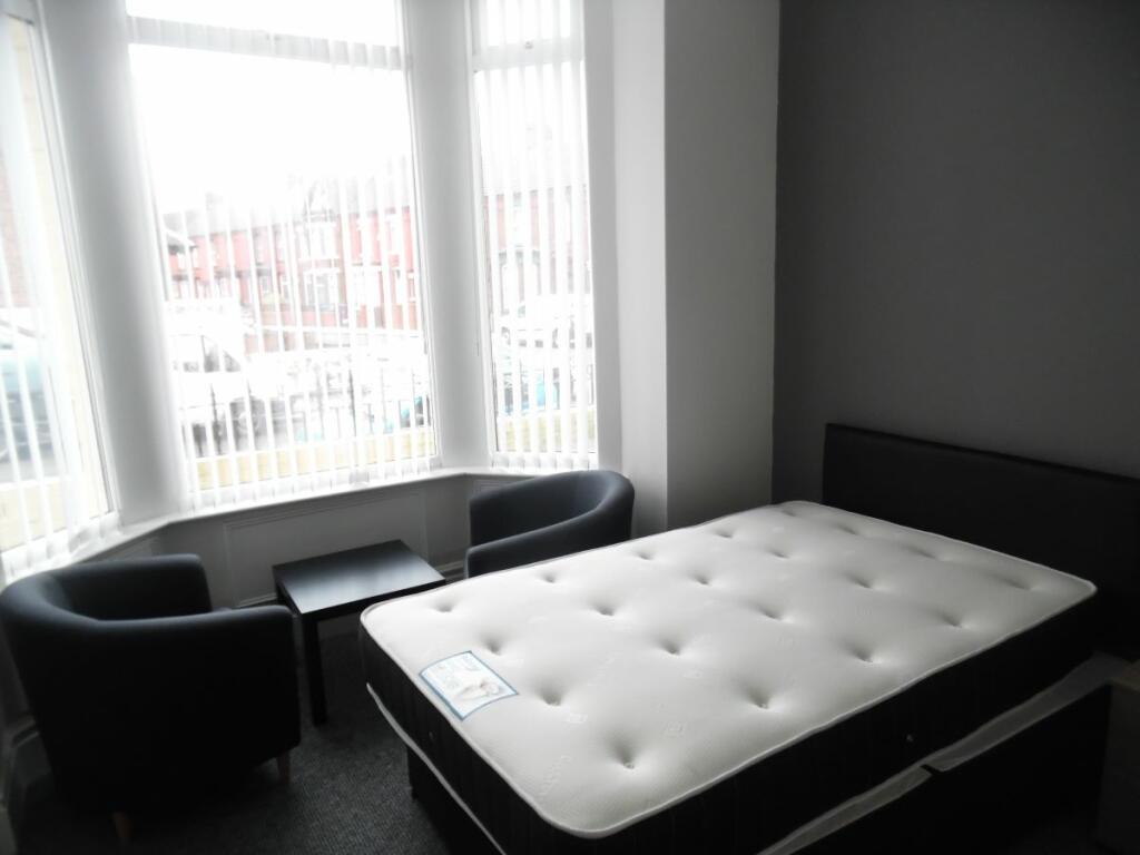 8 bedroom house share for rent in Harley Street, Orrell Park, L9