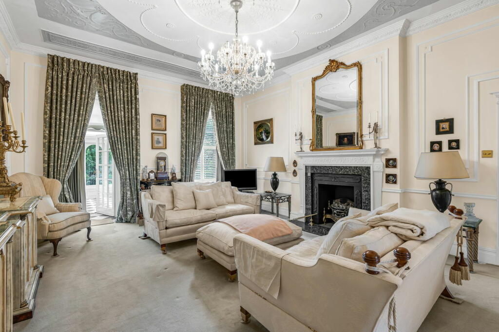 Additional property image - Galleywood Road, Great Baddow, Chelmsford