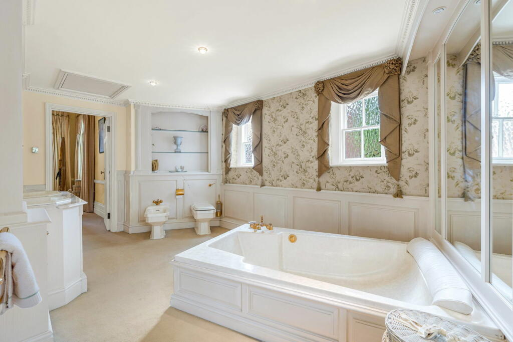 Additional property image - Galleywood Road, Great Baddow, Chelmsford
