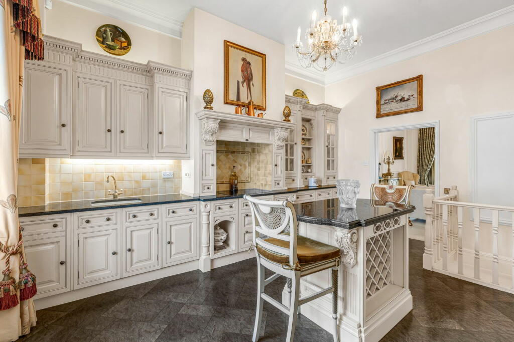 Additional property image - Galleywood Road, Great Baddow, Chelmsford