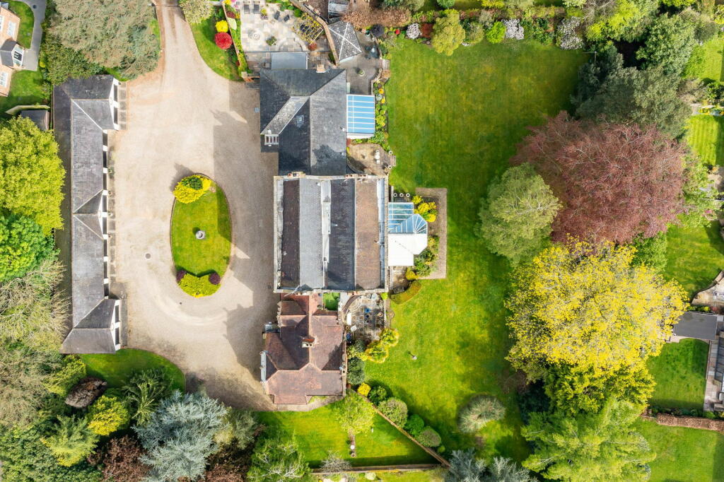 Additional property image - Galleywood Road, Great Baddow, Chelmsford