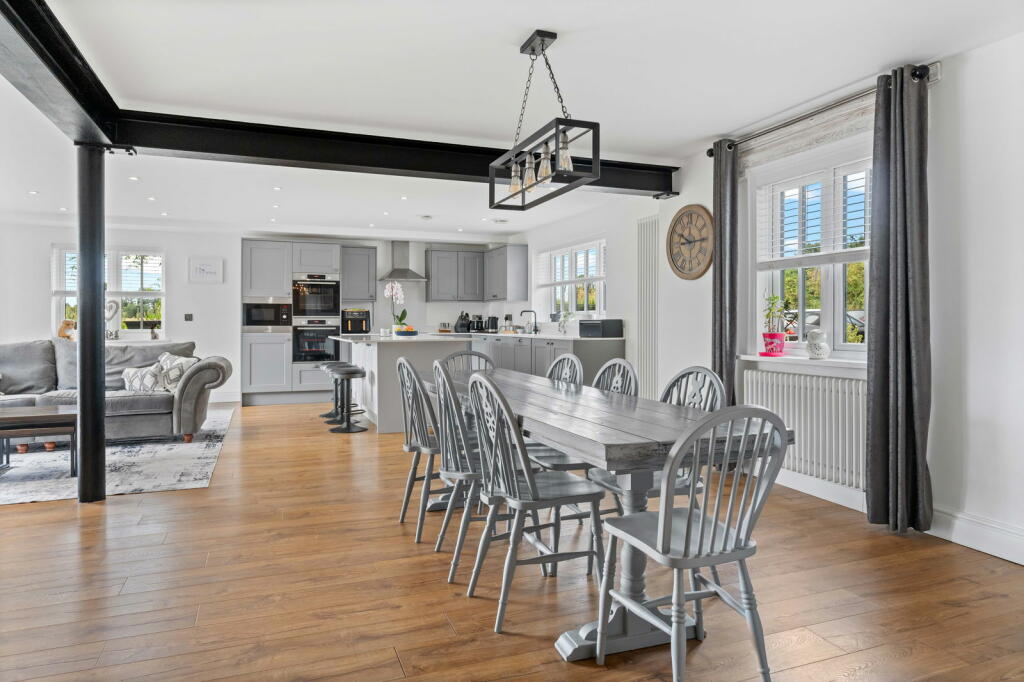 Additional property image - Fyfield Road, Ongar, CM5 0HQ