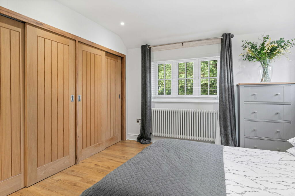 Additional property image - Fyfield Road, Ongar, CM5 0HQ