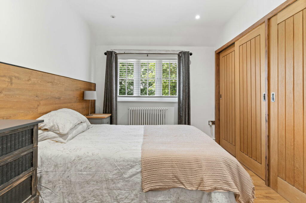 Additional property image - Fyfield Road, Ongar, CM5 0HQ