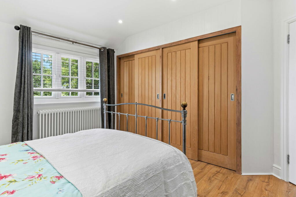 Additional property image - Fyfield Road, Ongar, CM5 0HQ