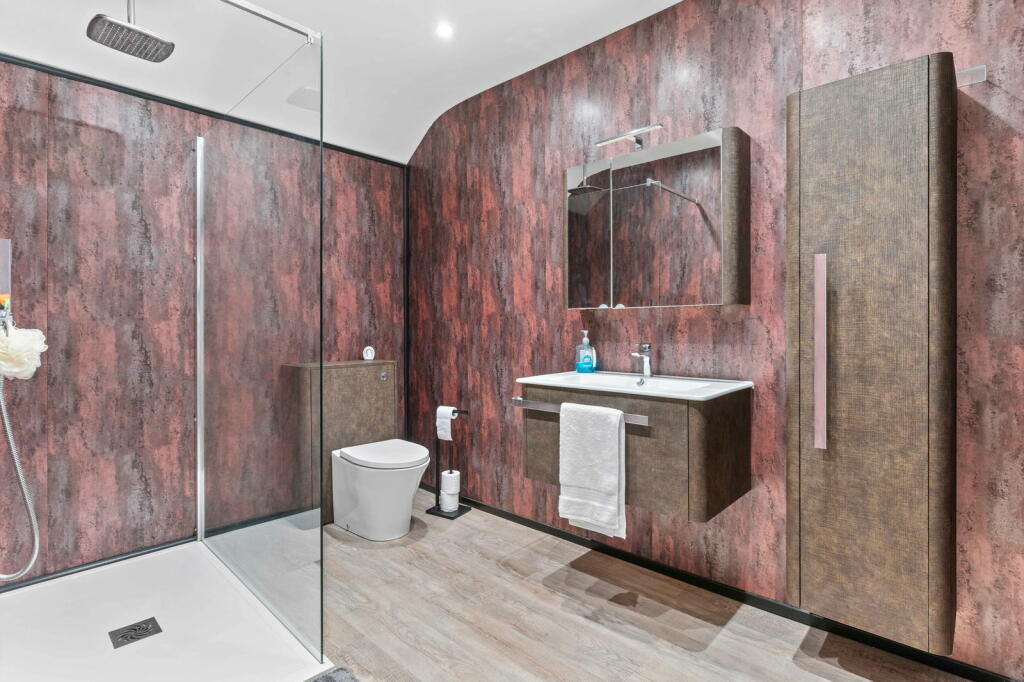 Additional property image - Fyfield Road, Ongar, CM5 0HQ