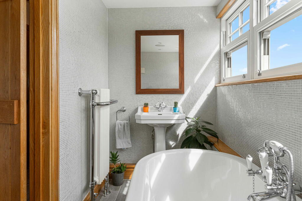 Additional property image - Moreton Road, Moreton, Ongar, CM5 0EZ