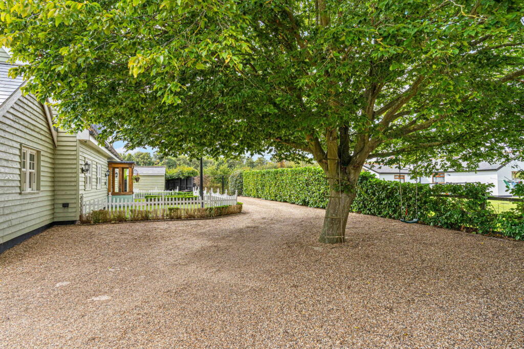 Additional property image - Moreton Road, Moreton, Ongar, CM5 0EZ