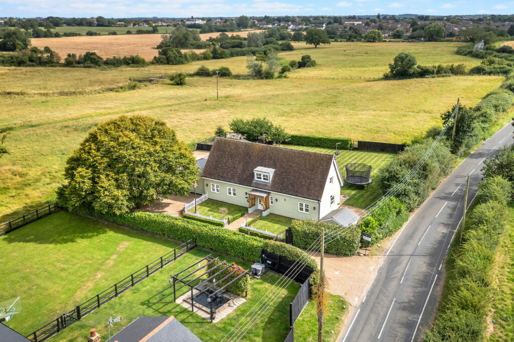 Additional property image - Moreton Road, Moreton, Ongar, CM5 0EZ