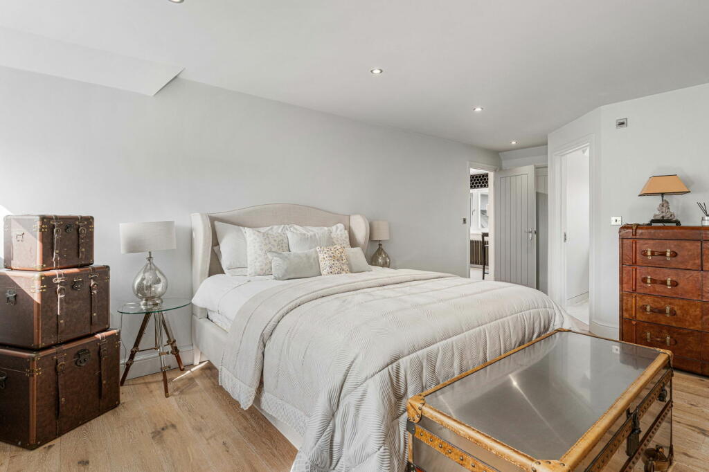Additional property image - The Gables, North Fambridge
