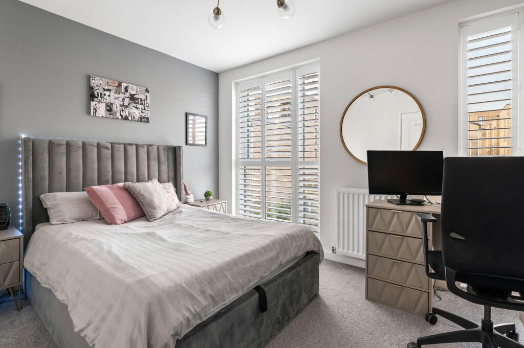 Additional property image - Great Warley, Brentwood, CM13