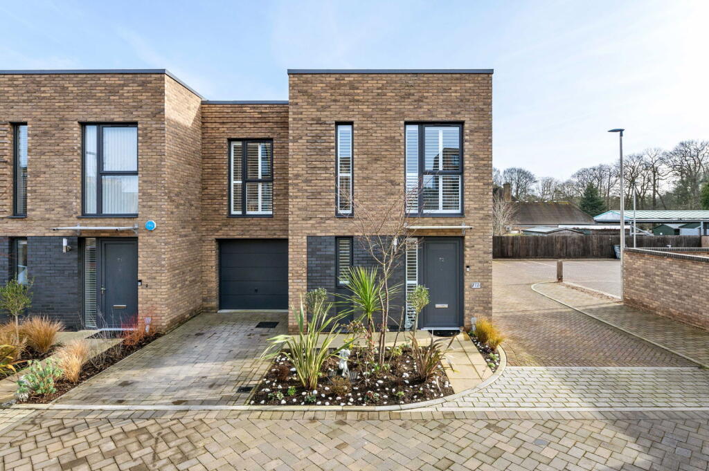 Additional property image - Great Warley, Brentwood, CM13
