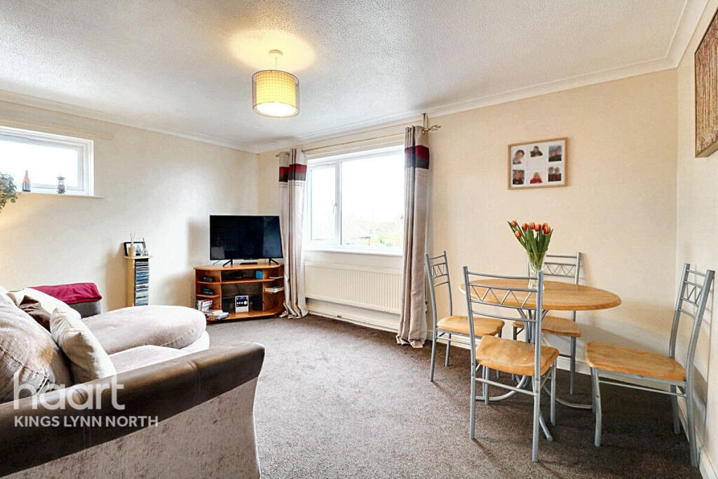 Main image of property: Elizabeth Close, Hunstanton