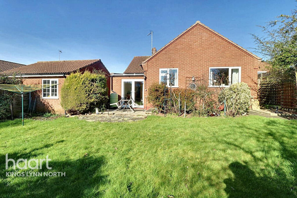 Main image of property: Viceroy Close, Dersingham