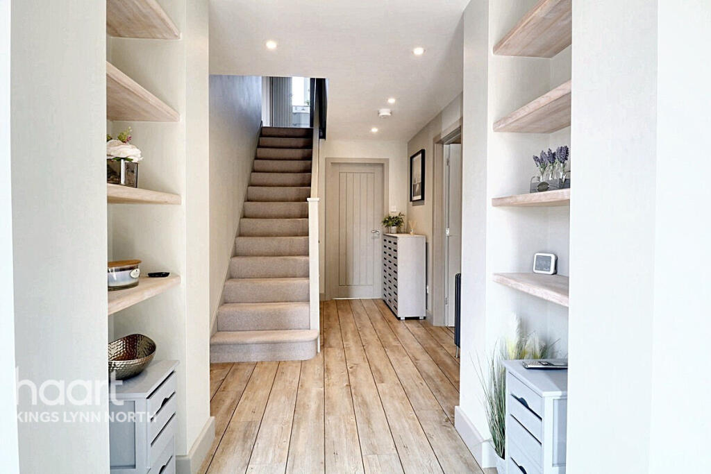 Main image of property: Robin Hill, King's Lynn