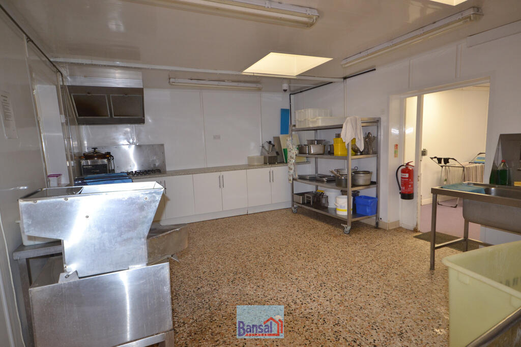 Additional property image - Station Road, Balsall Common CV7