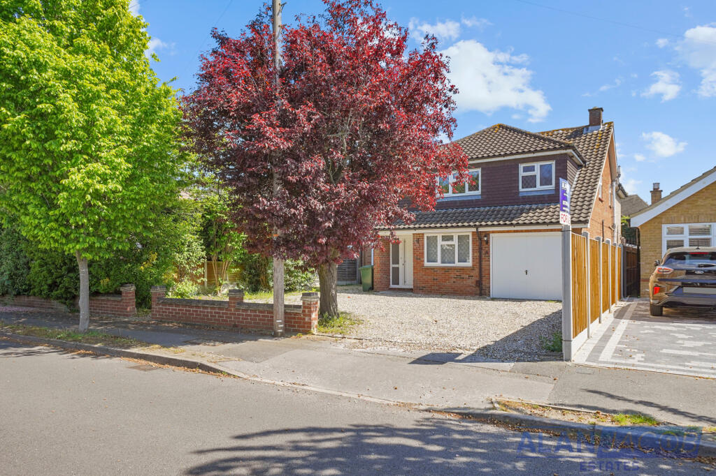Main image of property: Haynes road, Hornchurch, RM11