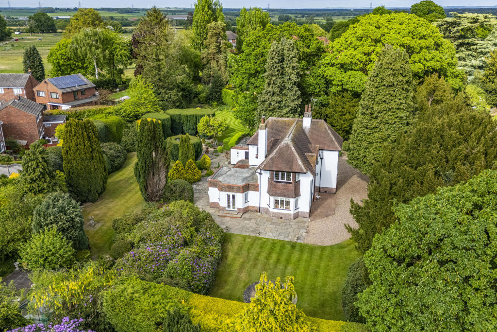 Main image of property: Newark Road, Coddington, Newark, Nottinghamshire