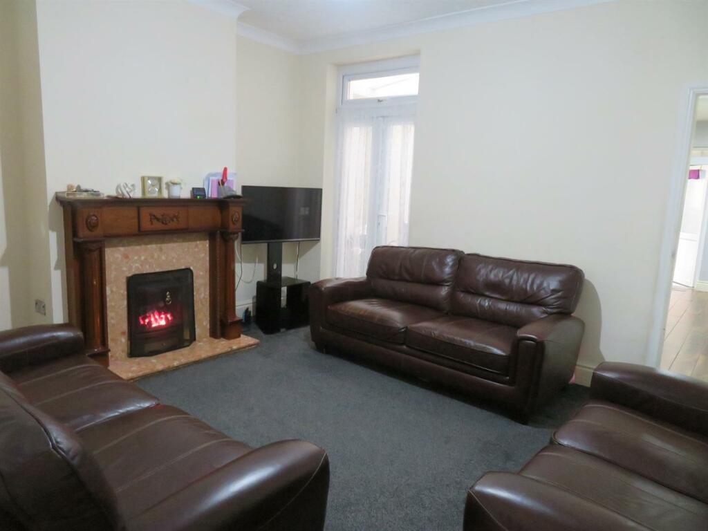 Additional property image - 15, Monk Road, Birmingham, B8 2TR
