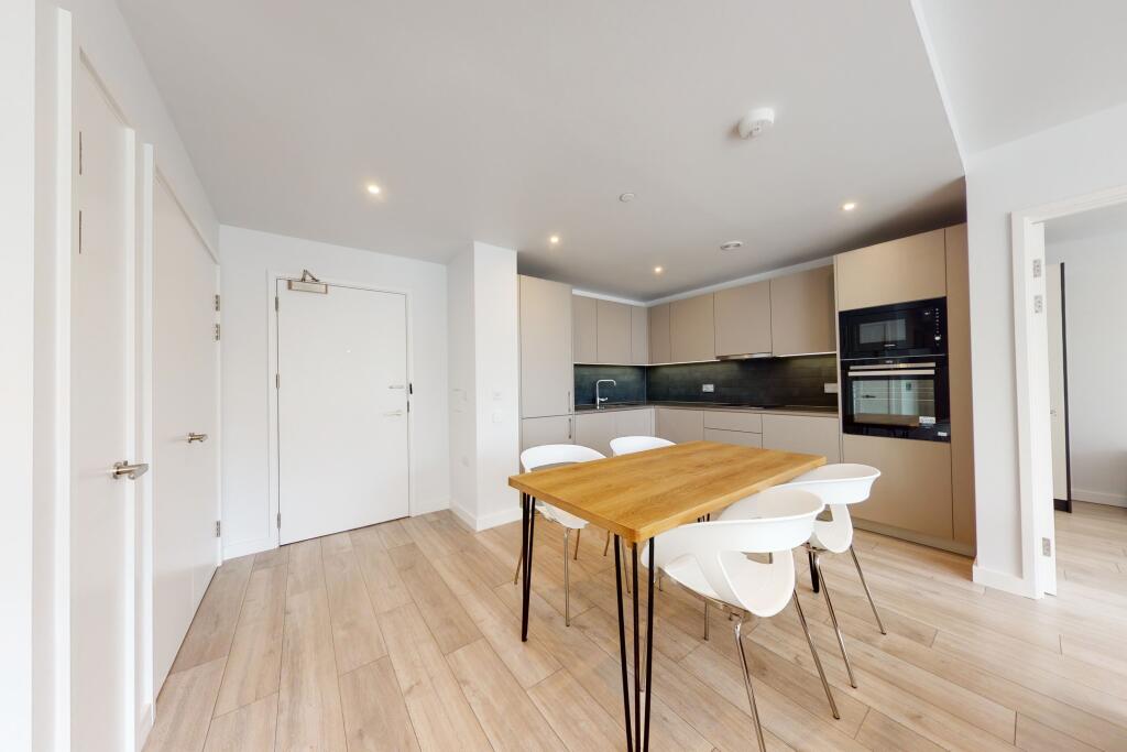 Main image of property: Park Central West