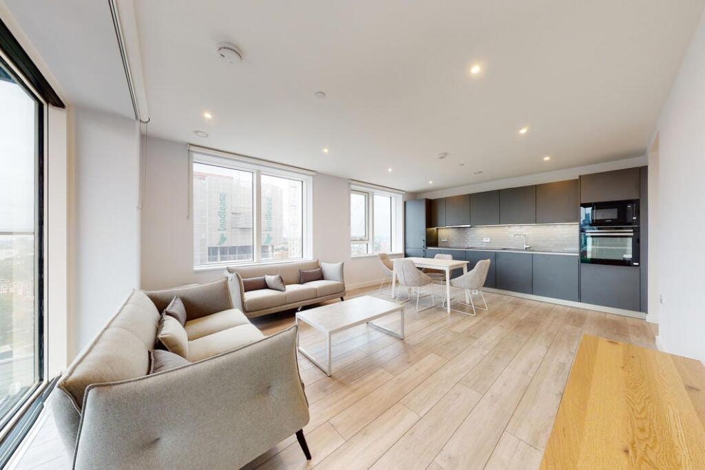 Main image of property: Park Central East