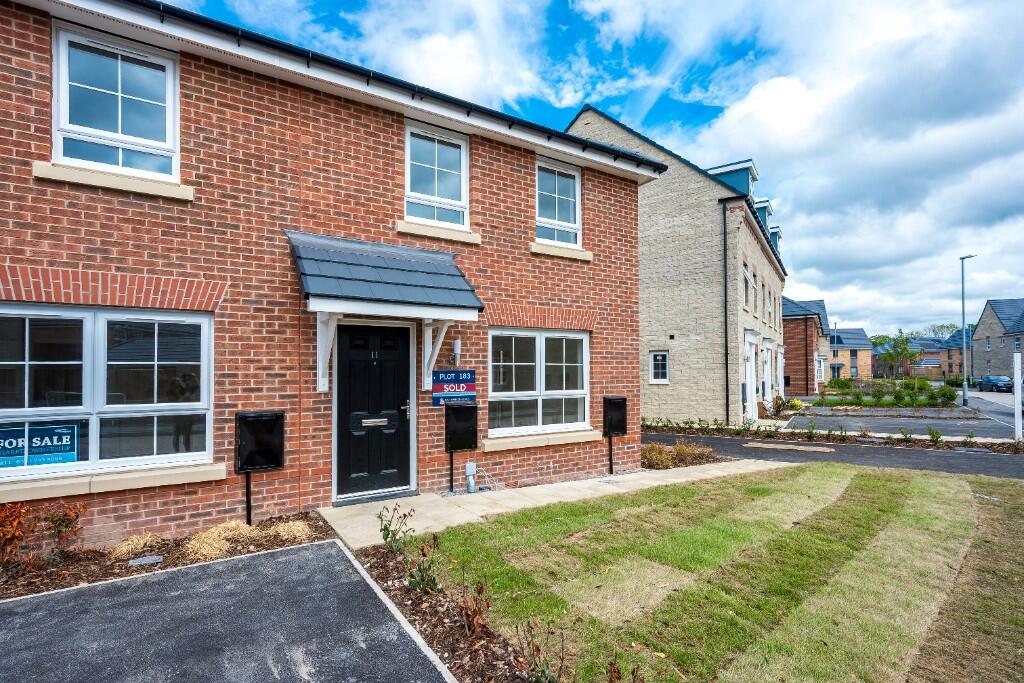 Main image of property: Longmeanygate, Leyland, Lancashire, PR26