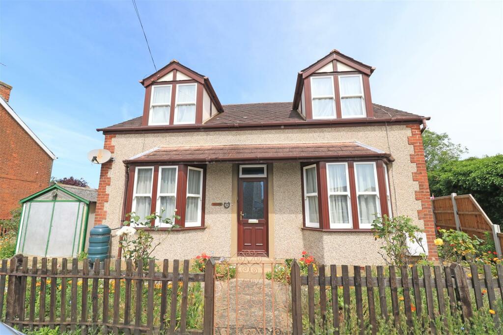 Additional property image - Alexandra Road, Burnham-On-Crouch